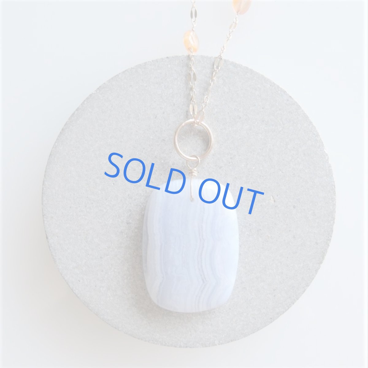 画像6: 【1点もの・C】超大粒ブルーレースアゲート　カーネリアン　14kgfチェーン約76cm (6)