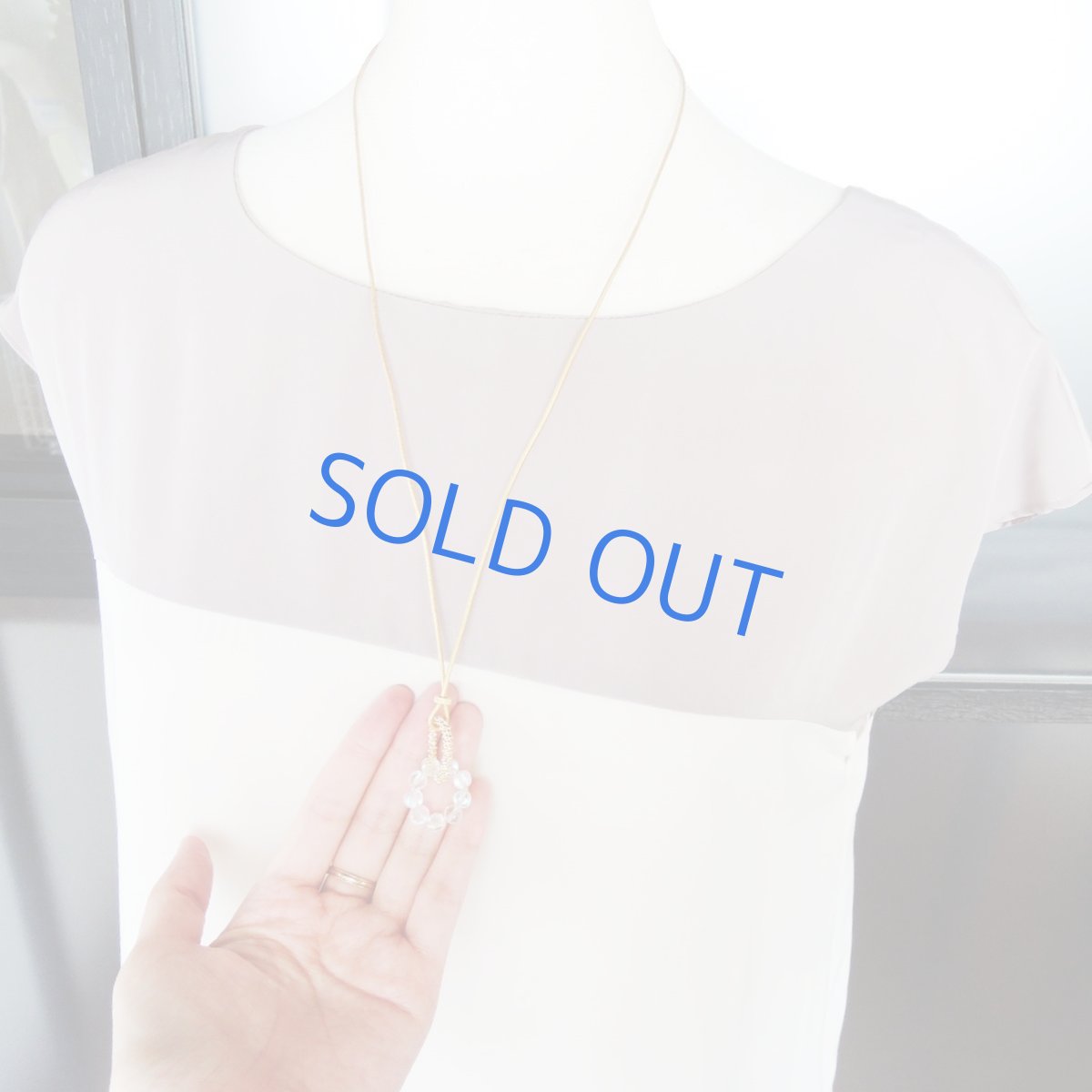 画像6: 【1点もの・アニバーサリー】ミスティッククォーツリング ゴールド革コード80cm (6)