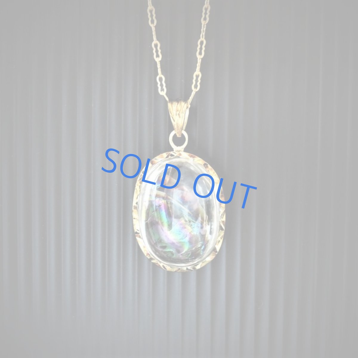 画像5: 【1点もの・オーバルA】幸運を呼ぶ虹色　アイリスクォーツ　カボション　フレーム　14kgf約50cmチェーンネックレス (5)