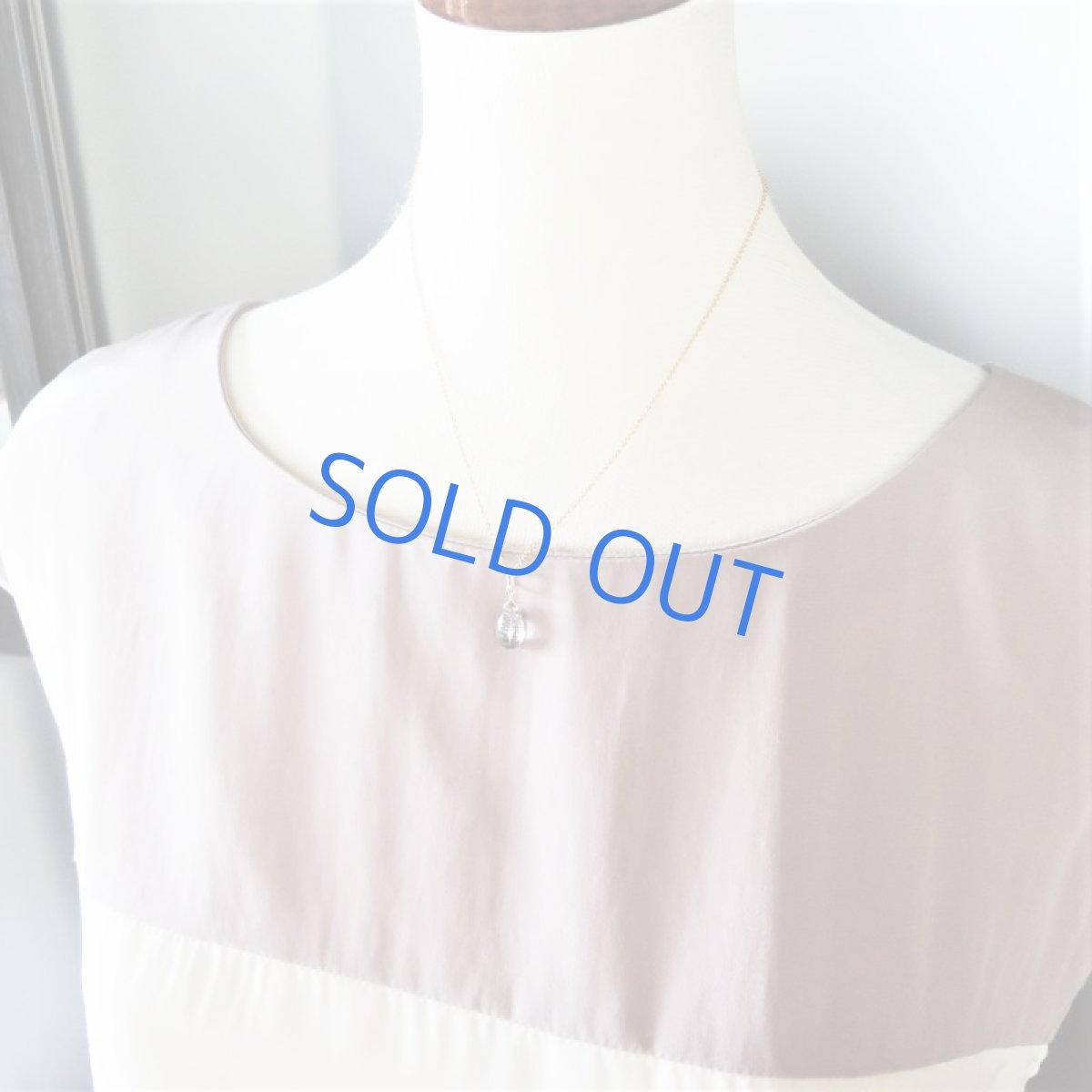 画像5: 【1点もの・ブラックE】AAAエレスチャルクォーツ ペアシェイプ 14kgfチェーンネックレス  (5)