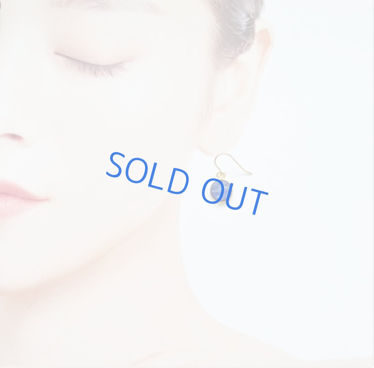 画像5: 【イヤリング変更可】流星群ルチル　と　夜空ラピスラズリ　ラウンド　14KGFピアス (5)