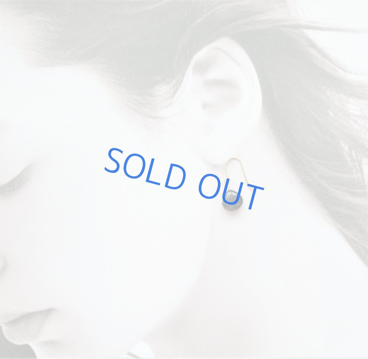 画像9: 半額SALE【イヤリング変更可・Mサイズ】インド産ブラックサンストーン　マロンシェイプ　サージカルステンレスピアス (9)