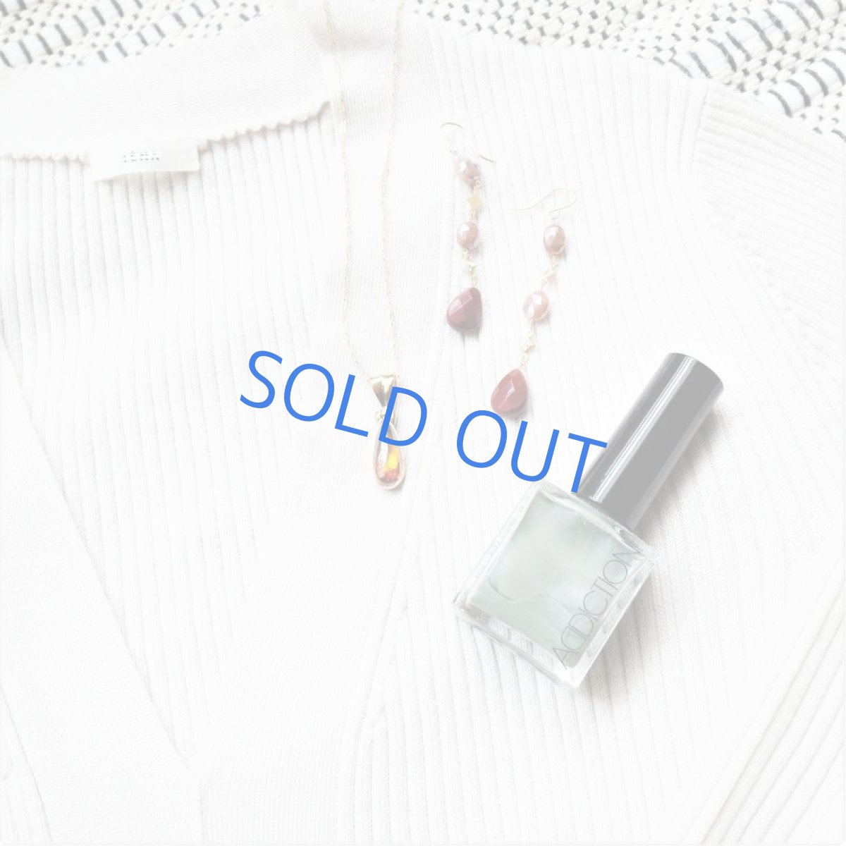 画像8: 【イヤリング変更可・残り1】ベージュムーンストーン　＆　ムーアカイト　14kgfフックピアス  (8)