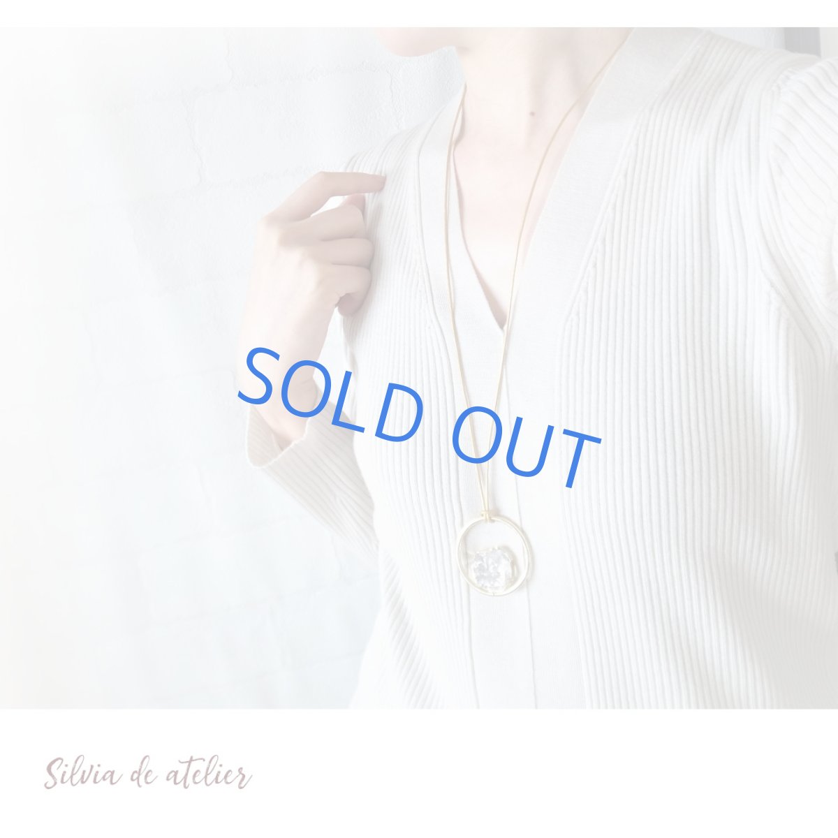 画像7: 半額SALE【残り2・コードSLECT】クリスタル　ラフロック　ゴールデンサークル　革コードネックレス約85cm (7)