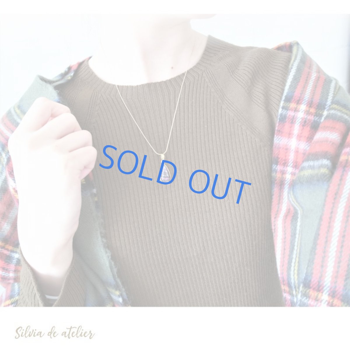 画像5: 【1点もの・三角B】超希少石！南アフリカ産　ストレイタムスギライト　ペンダント　14kgfネックレス約50cm (5)