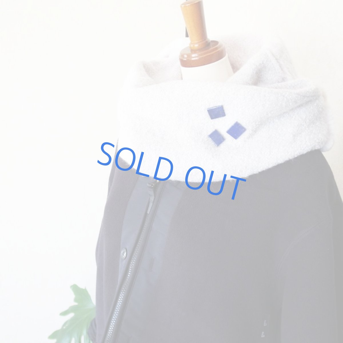 画像7: 【1点もの】夜空の絵画 ラピスラズリ レクタングル ピン 013 (7)