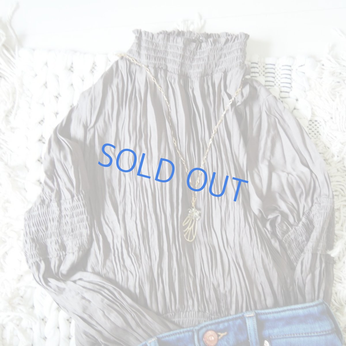 画像5: 【1点もの】レモンスモーキークォーツ　マットゴールド　バタフライ　サージカルステンレスロングネックレス (5)