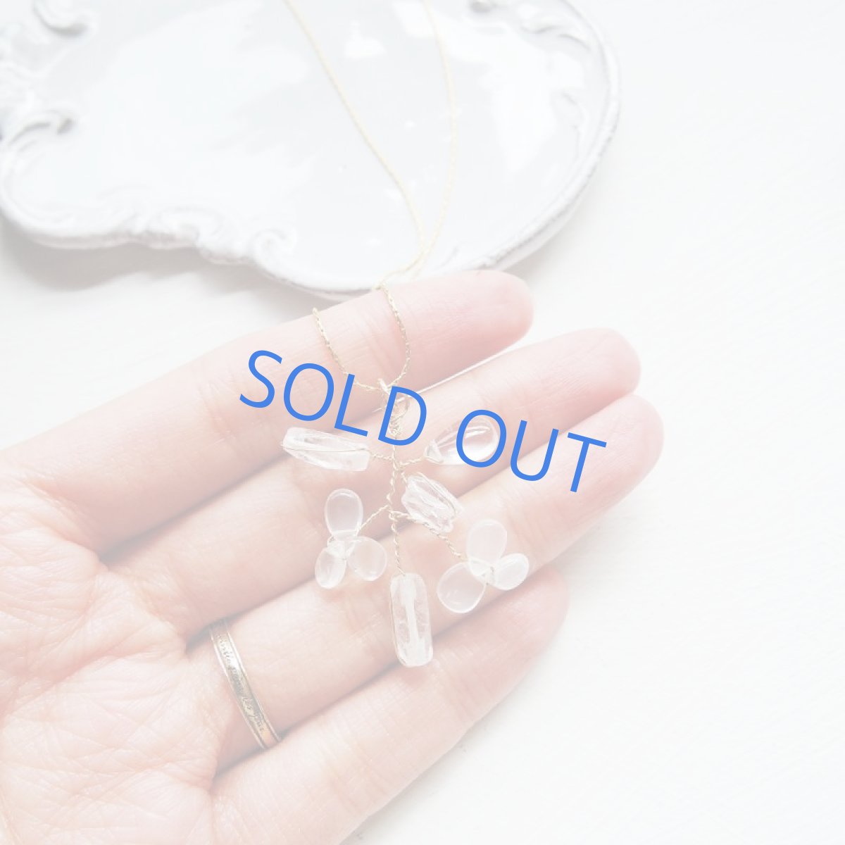 画像3: 【1点もの】樹氷クリスタル・セレモニアムーンストーンチャーム　14KGFミディアムネックレス (3)