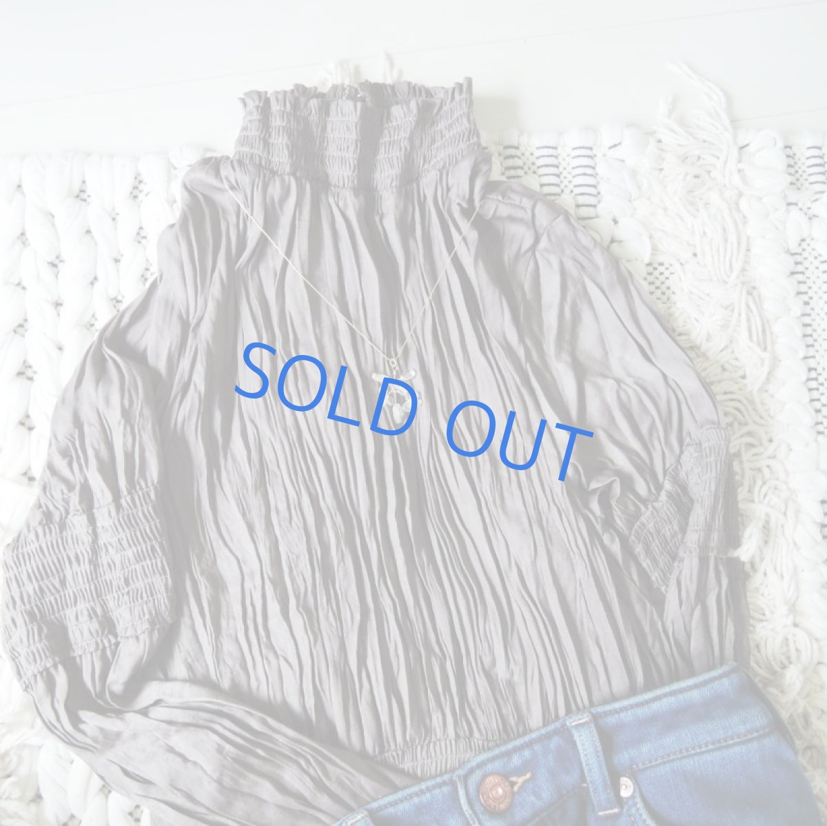 画像4: 【1点もの】樹氷クリスタル・セレモニアムーンストーンチャーム　14KGFミディアムネックレス (4)