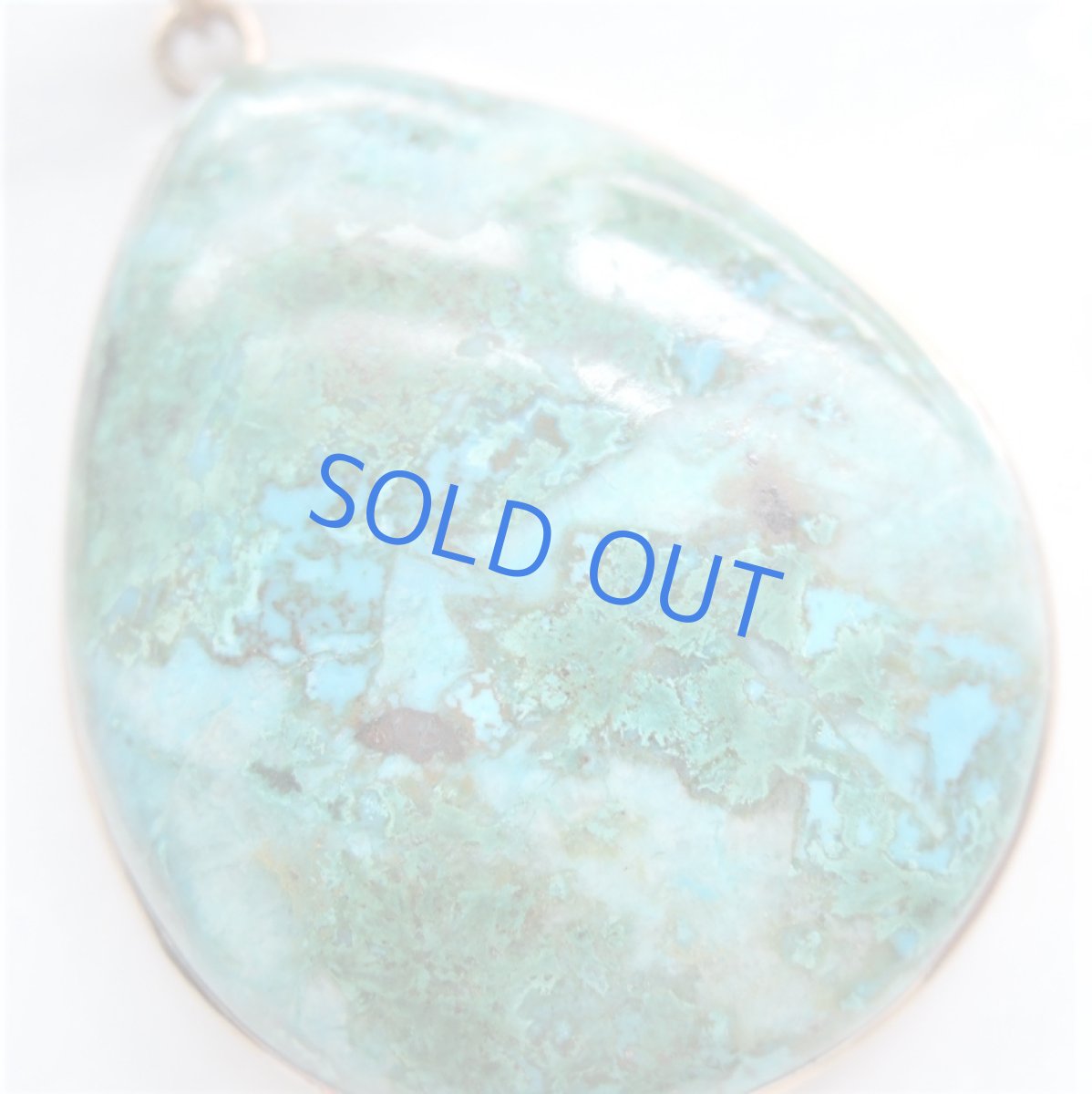 画像2: 【1点もの・A】超大粒 クリソコラ ゴールド牛革コードロングネックレス (2)