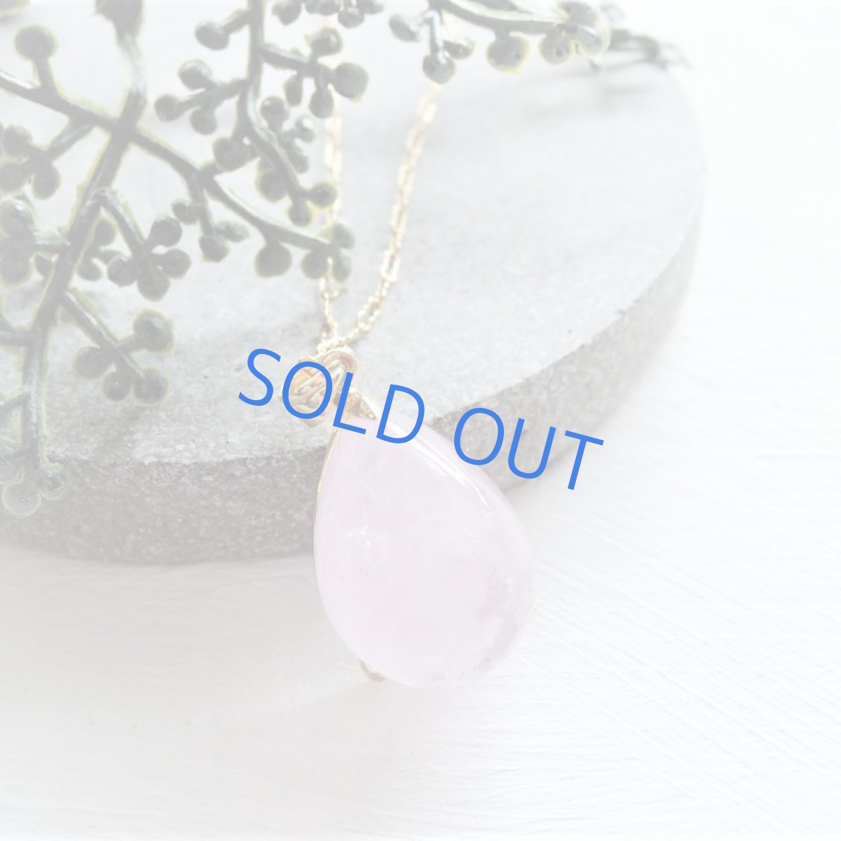 画像5: 【1点もの・E】桜ピンク　大粒　ピンクアクアマリン（モルガナイト）　つるりん滴型　約50cm14kgfネックレス (5)