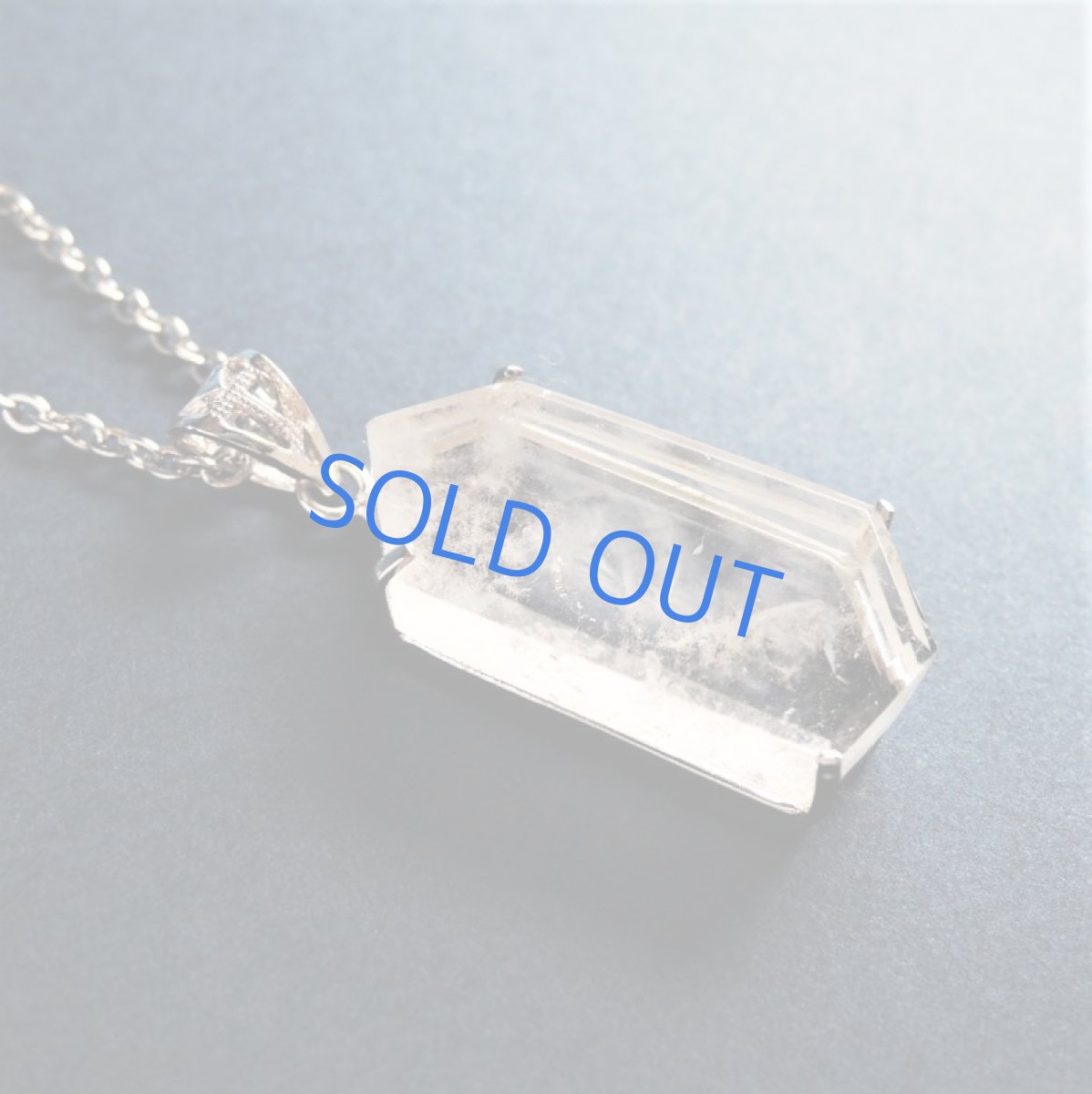 画像2: 【1点もの・C細長】エンジェルラダークォーツ　原石スライス　サージカルステンレスシルバー45＋5cmネックレス (2)