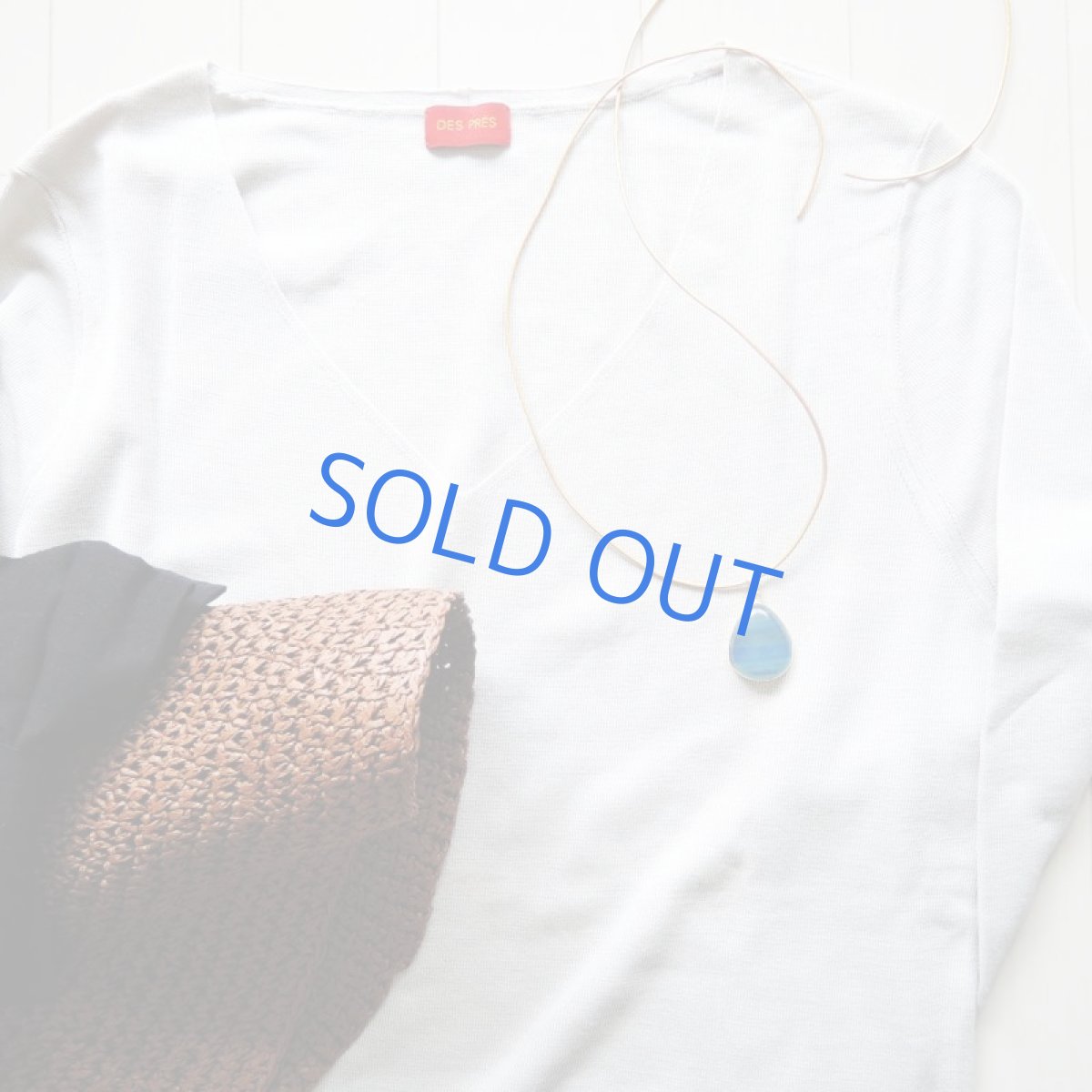 画像17: 【お届け粒D】天然ストライプ　超大粒　カルサイト　フレーム　革コードネックレス約85cm (17)