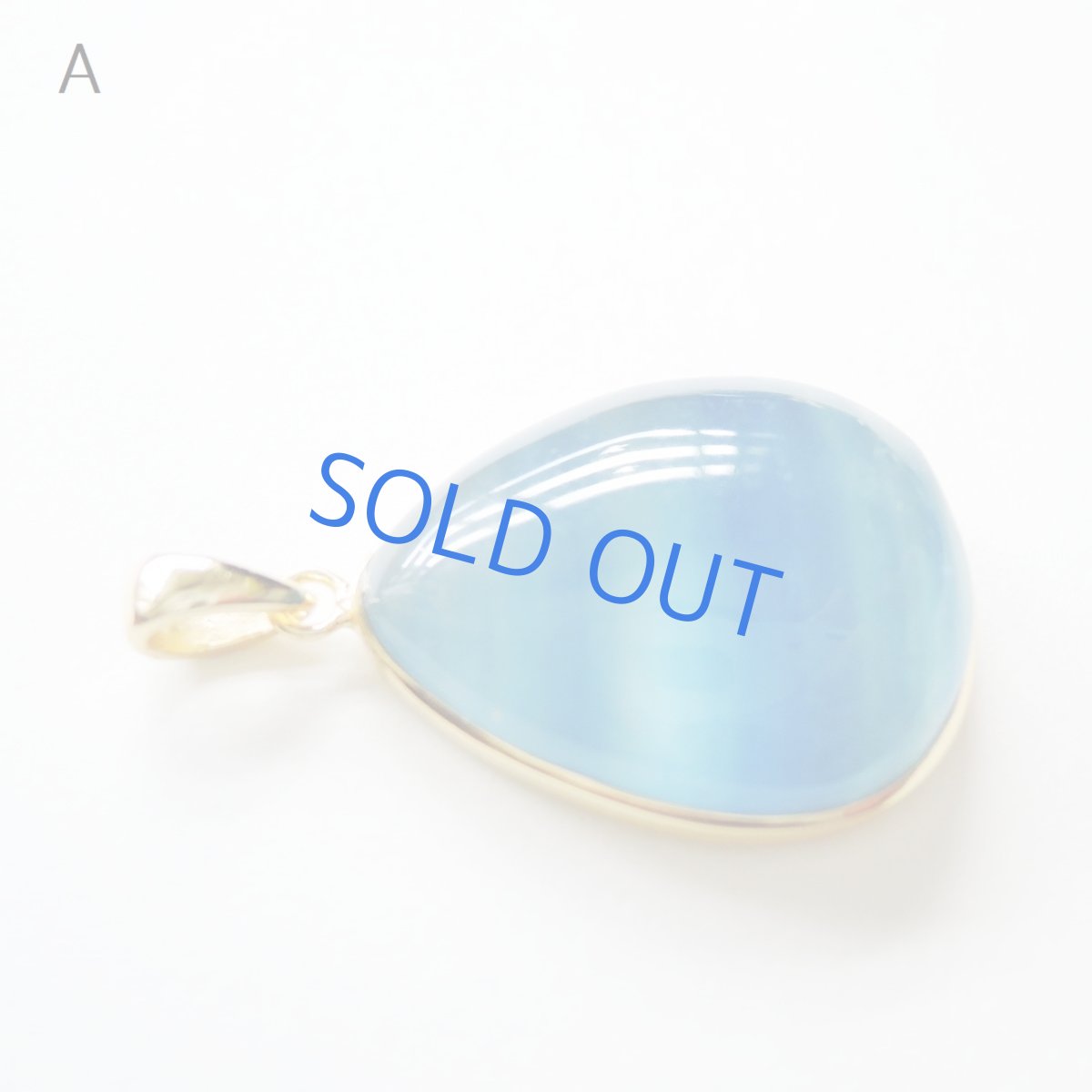 画像5: 【お届け粒D】天然ストライプ　超大粒　カルサイト　フレーム　革コードネックレス約85cm (5)