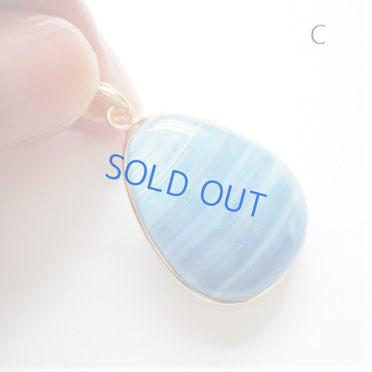 画像9: 【お届け粒D】天然ストライプ　超大粒　カルサイト　フレーム　革コードネックレス約85cm (9)