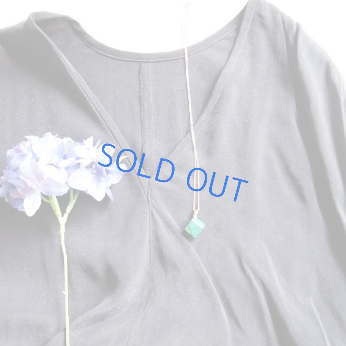 画像5: 半額SALE【1点もの・C】鮮やかなグリーンマーブル！　地球の石　キューブ　クリソコラ　サージカルステンレス50cm (5)