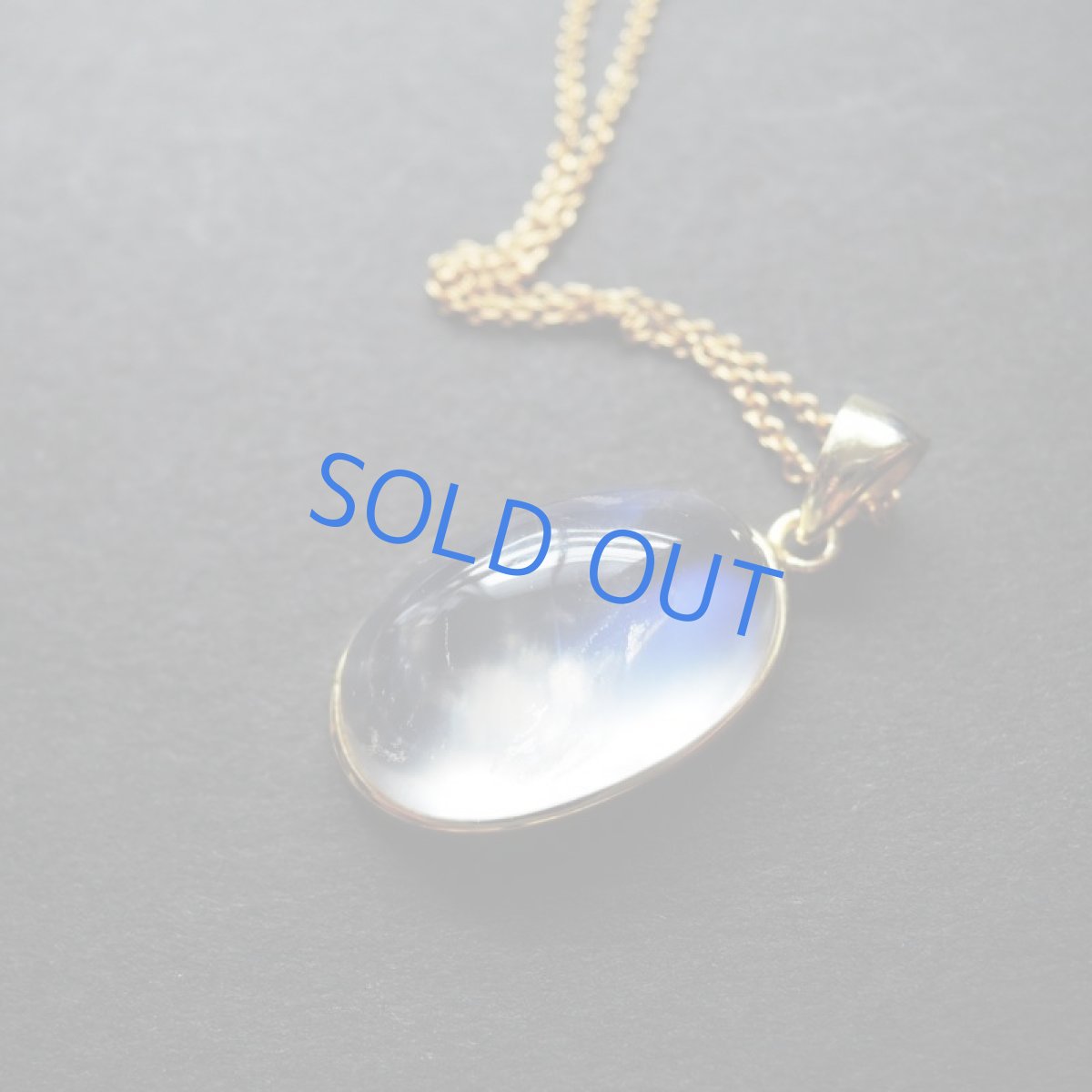 画像6: 【1点もの・オーバルF】AAA　ロイヤルブルームーンストーン（ペリステライト）　カボションフレーム　14KGFネックレス50cm (6)