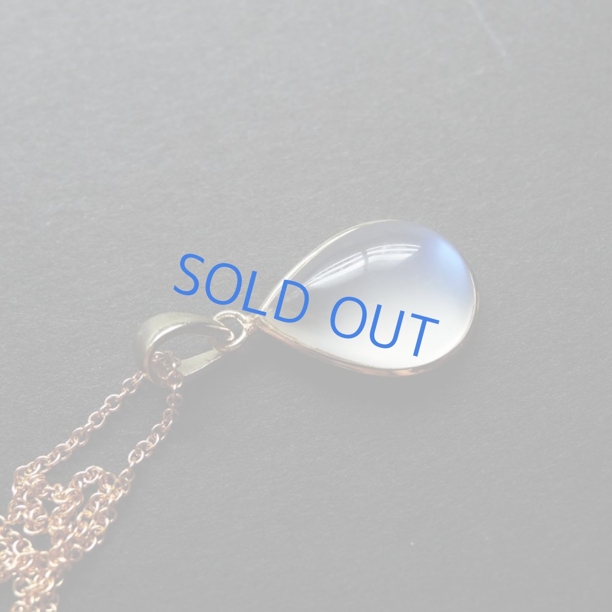 画像6: 【1点もの・ティアC】AAA　ロイヤルブルームーンストーン（ペリステライト）　カボションフレーム　14KGFネックレス40cm (6)