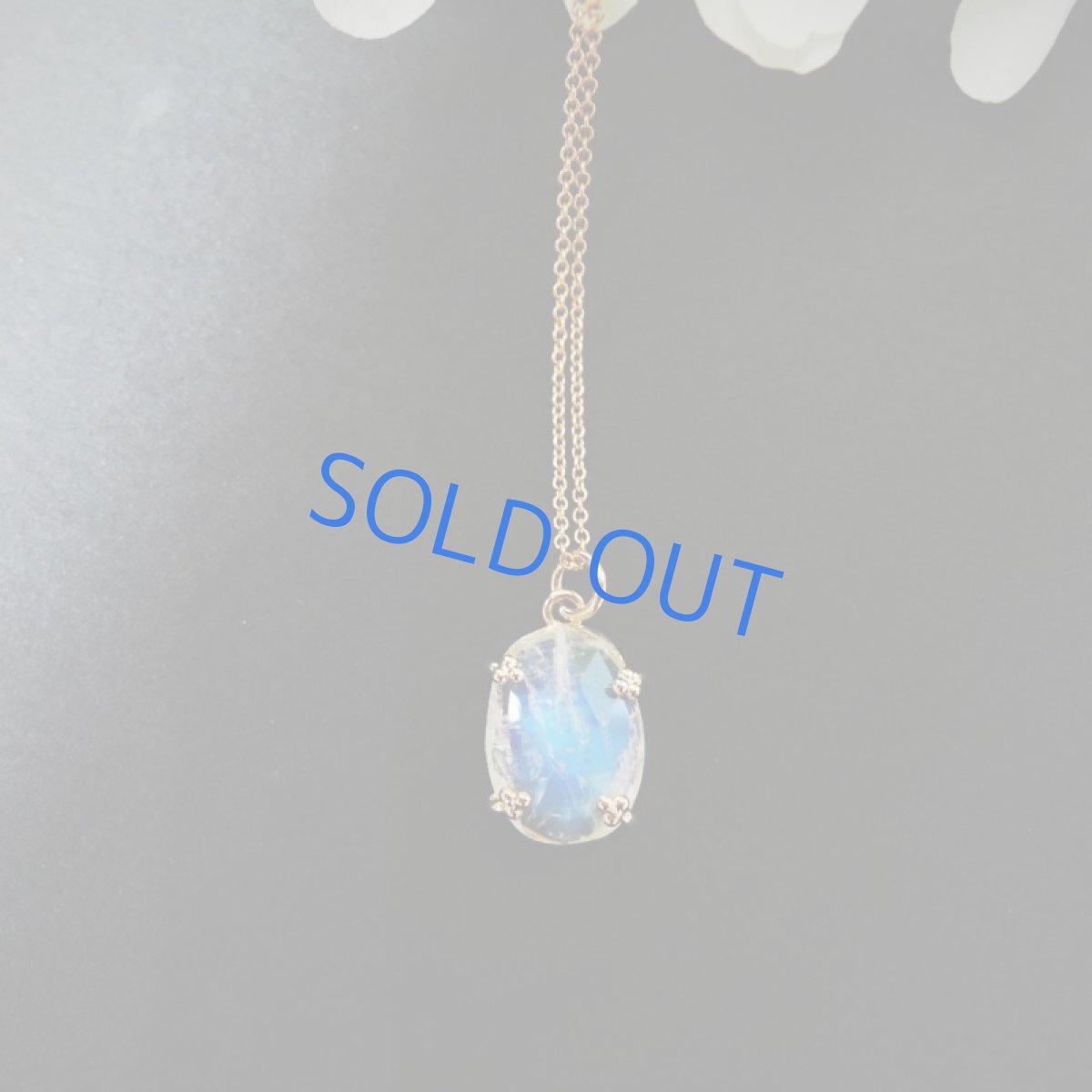 画像5: 【1点もの・オーバルA】飾り爪セット　AAA+　レインボームーンストーン　ルース　14KGFネックレス40センチ (5)