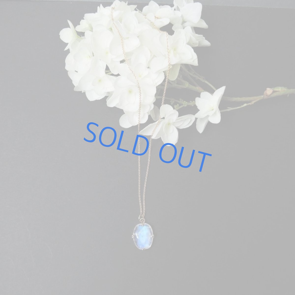 画像5: 【1点もの・オーバルB】飾り爪セット　AAA+　レインボームーンストーン　ルース　14KGFネックレス40センチ (5)