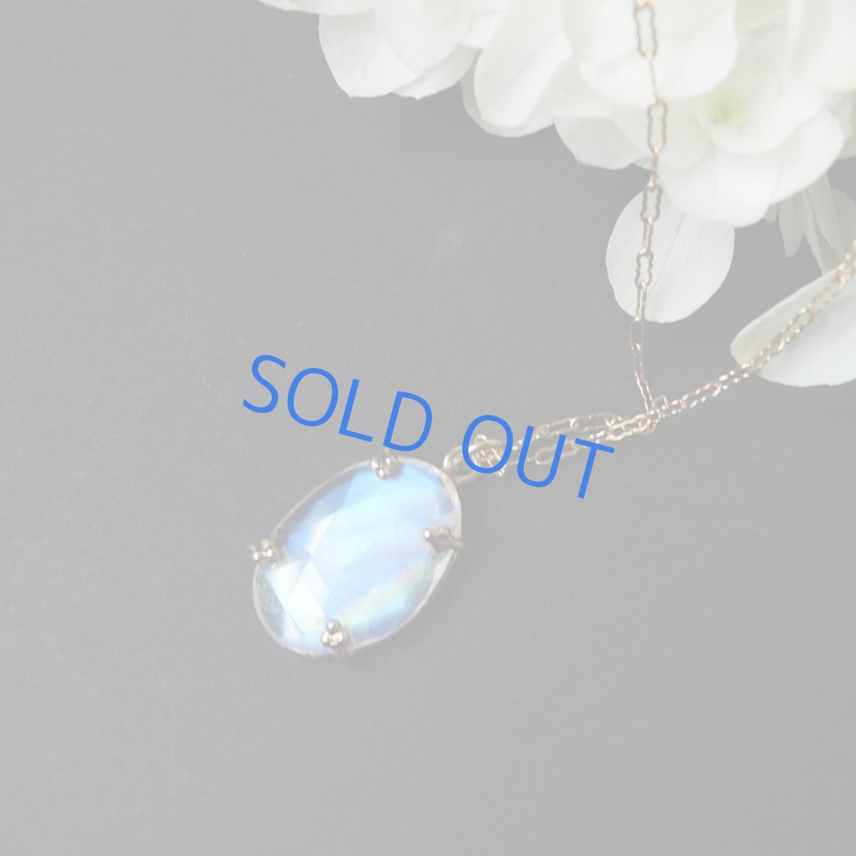 画像4: 【1点もの・オーバルG】飾り爪セット　AAA+　レインボームーンストーン　ルース　14KGFネックレス50センチ (4)