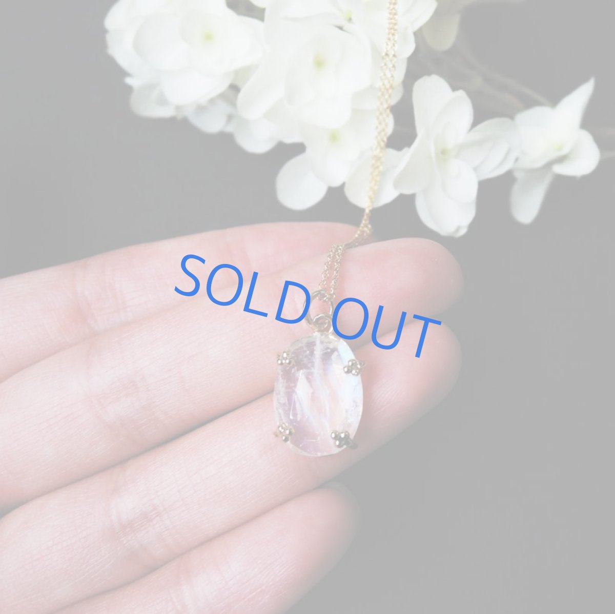 画像3: 【1点もの・オーバルA】飾り爪セット　AAA+　レインボームーンストーン　ルース　14KGFネックレス40センチ (3)