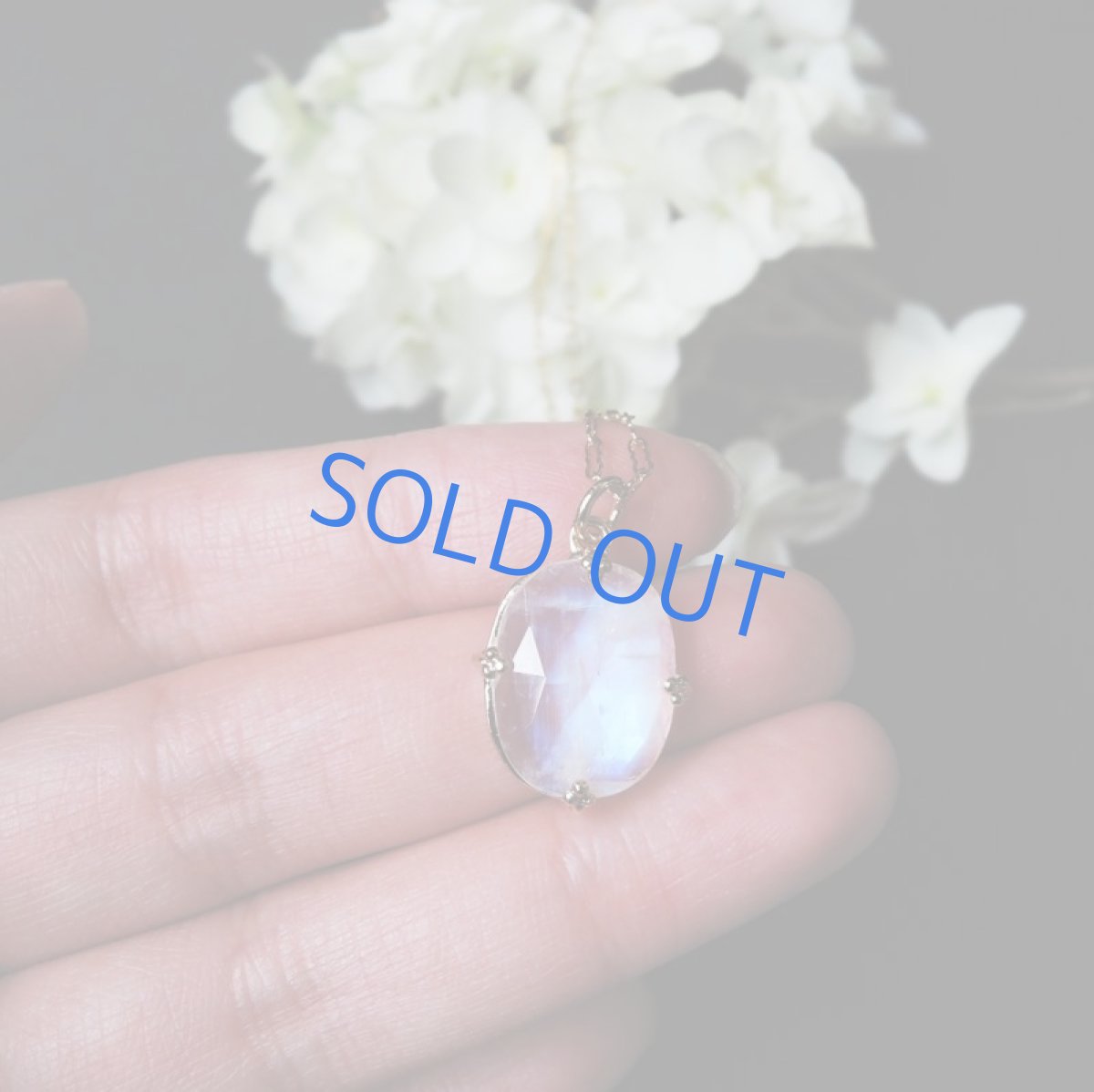 画像3: 【1点もの・オーバルH】飾り爪セット　AAA+　レインボームーンストーン　ルース　14KGFネックレス50センチ (3)