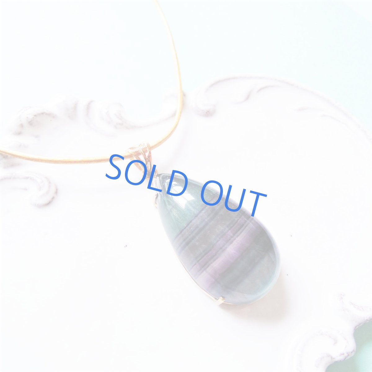 画像3: 【1点もの・フレームF】超大粒　マルチフローライト　ペンダント　革コード約90センチネックレス (3)