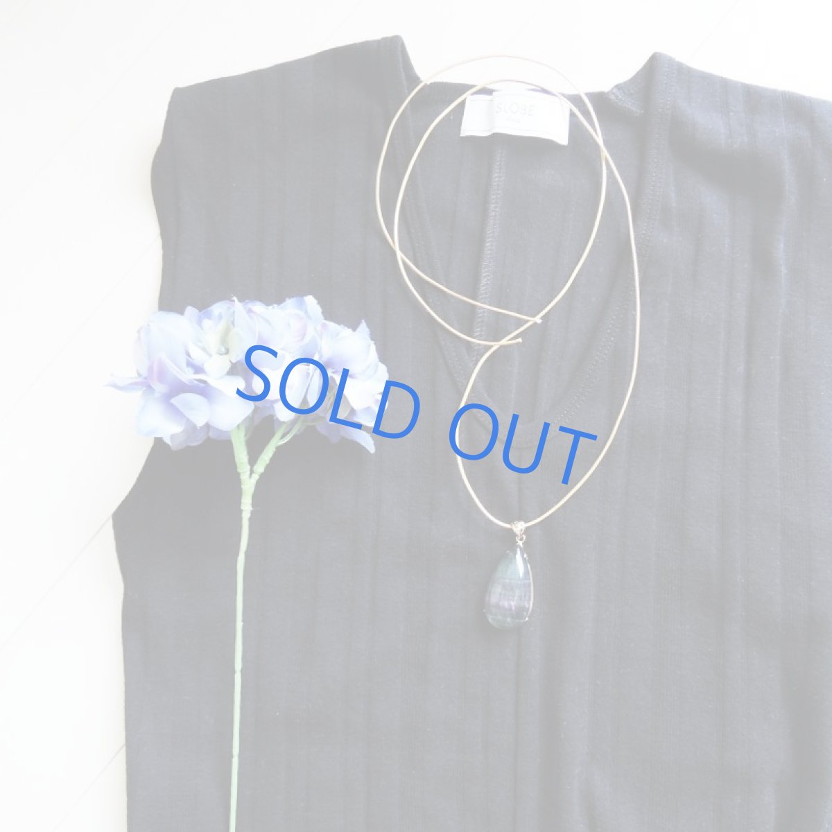 画像7: 【1点もの・フレームF】超大粒　マルチフローライト　ペンダント　革コード約90センチネックレス (7)