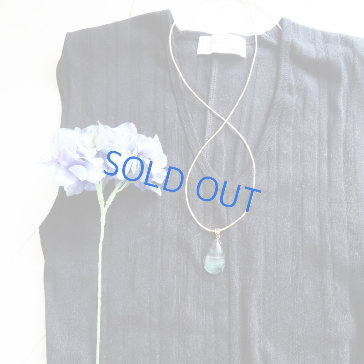 画像7: 【1点もの・フレームE】超大粒　マルチフローライト　ペンダント　革コード約90センチネックレス (7)