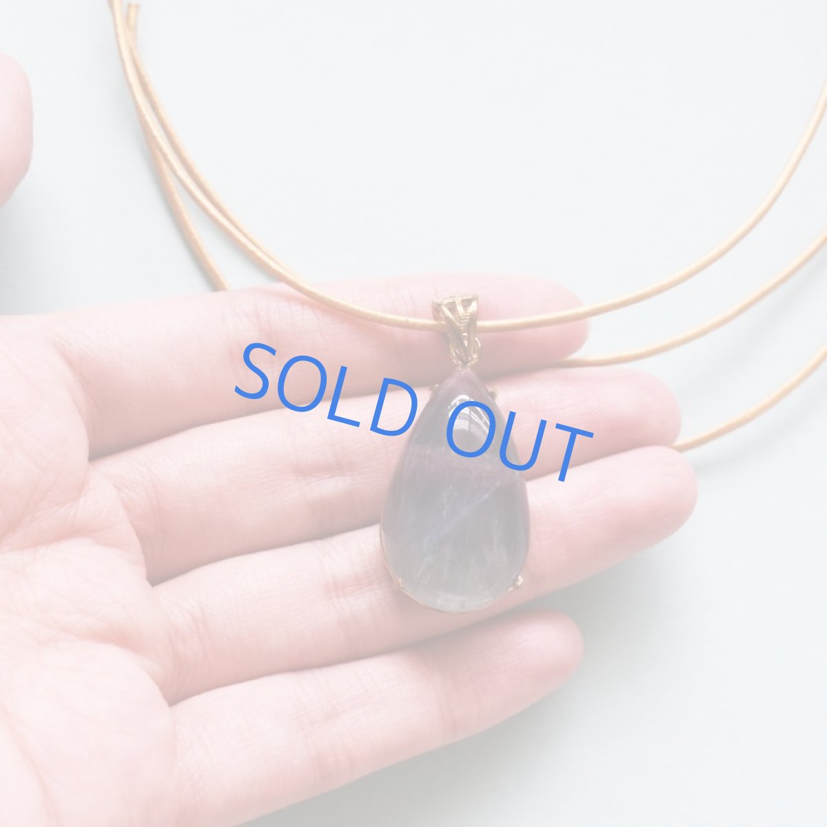 画像3: 【1点もの・フレームA】超大粒　マルチフローライト　ペンダント　革コード約90センチネックレス (3)