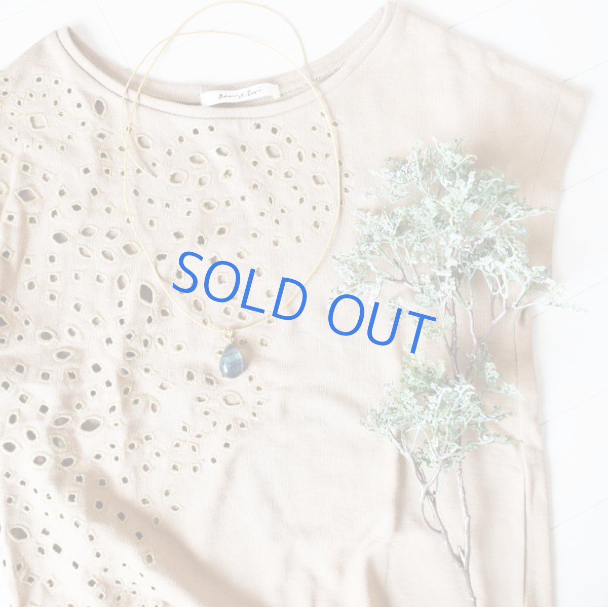 画像6: 【1点もの・フレームB】超大粒　マルチフローライト　ペンダント　革コード約90センチネックレス (6)