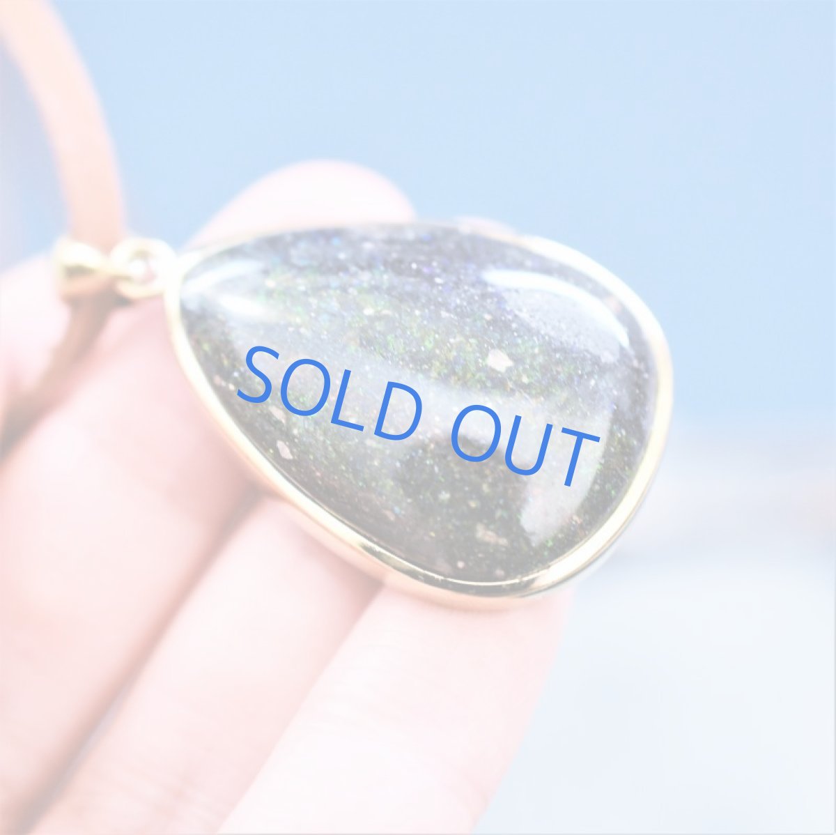 画像3: 半額SALE【1点もの・A】まるで銀河！　超大粒　マトリックスブラックオパール　ペンダント　鹿革コードブラウン約80cm (3)