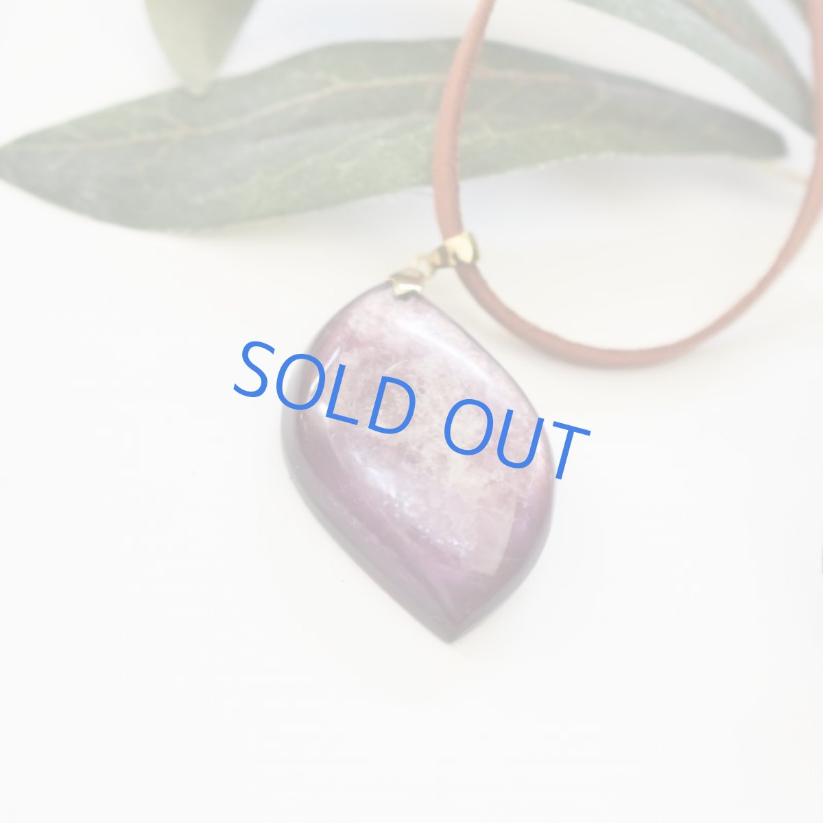 画像6: 【1点もの】特大サイズ 希少 レピドライト ペンダント 鹿革コードブラウンロングネックレス 約80cm (6)