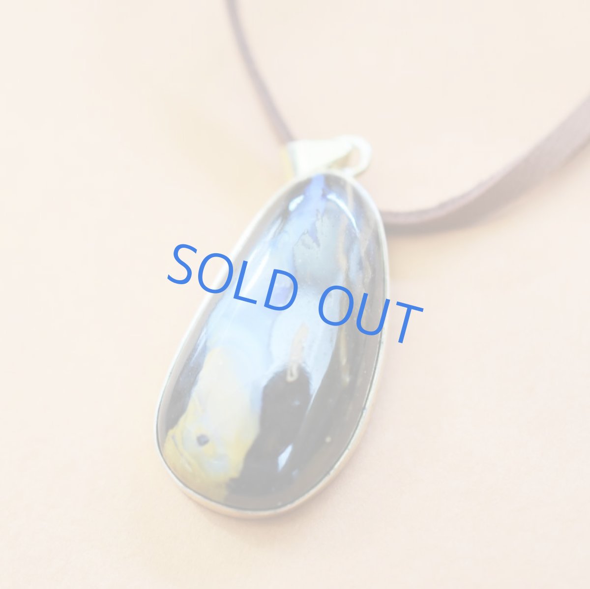 画像3: 半額SALE【1点もの・A】特大サイズ　ボルダーオパール　ペンダント　鹿革コードブラウンロングネックレス　約80cm (3)