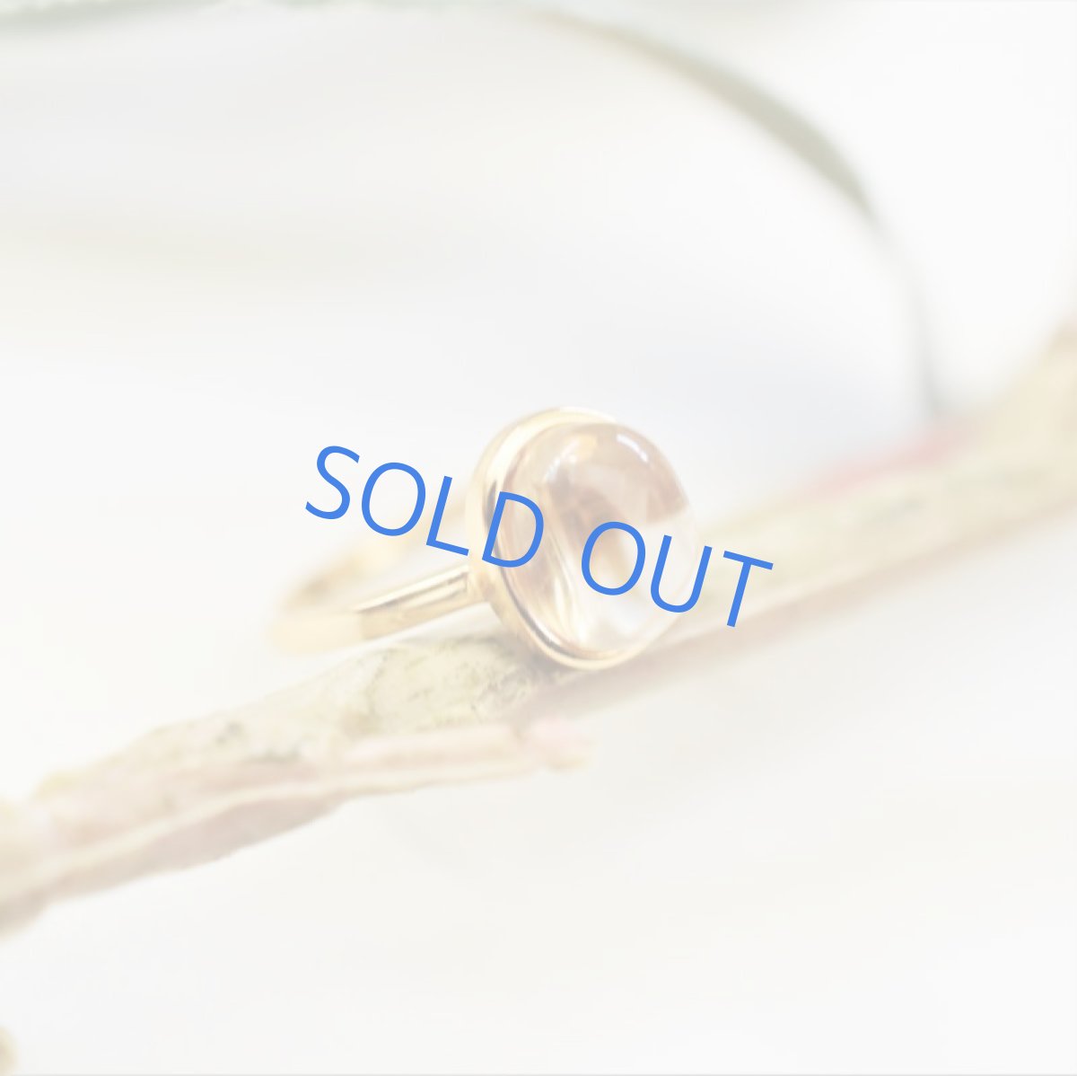 画像4: 【B・フリーサイズ】タイチンルチルクォーツ ゴールドリング(指輪) (4)