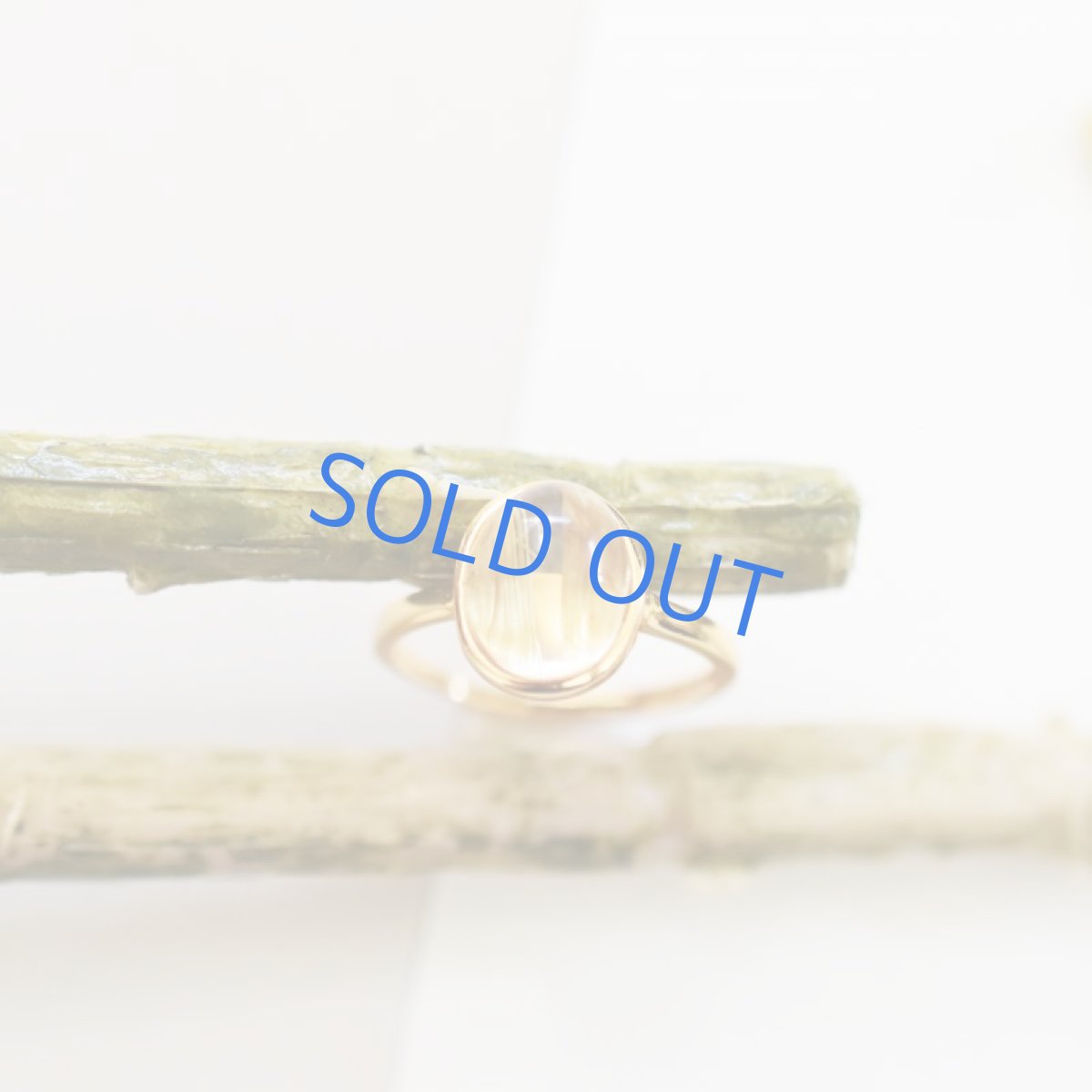 画像2: 【B・フリーサイズ】タイチンルチルクォーツ ゴールドリング(指輪) (2)