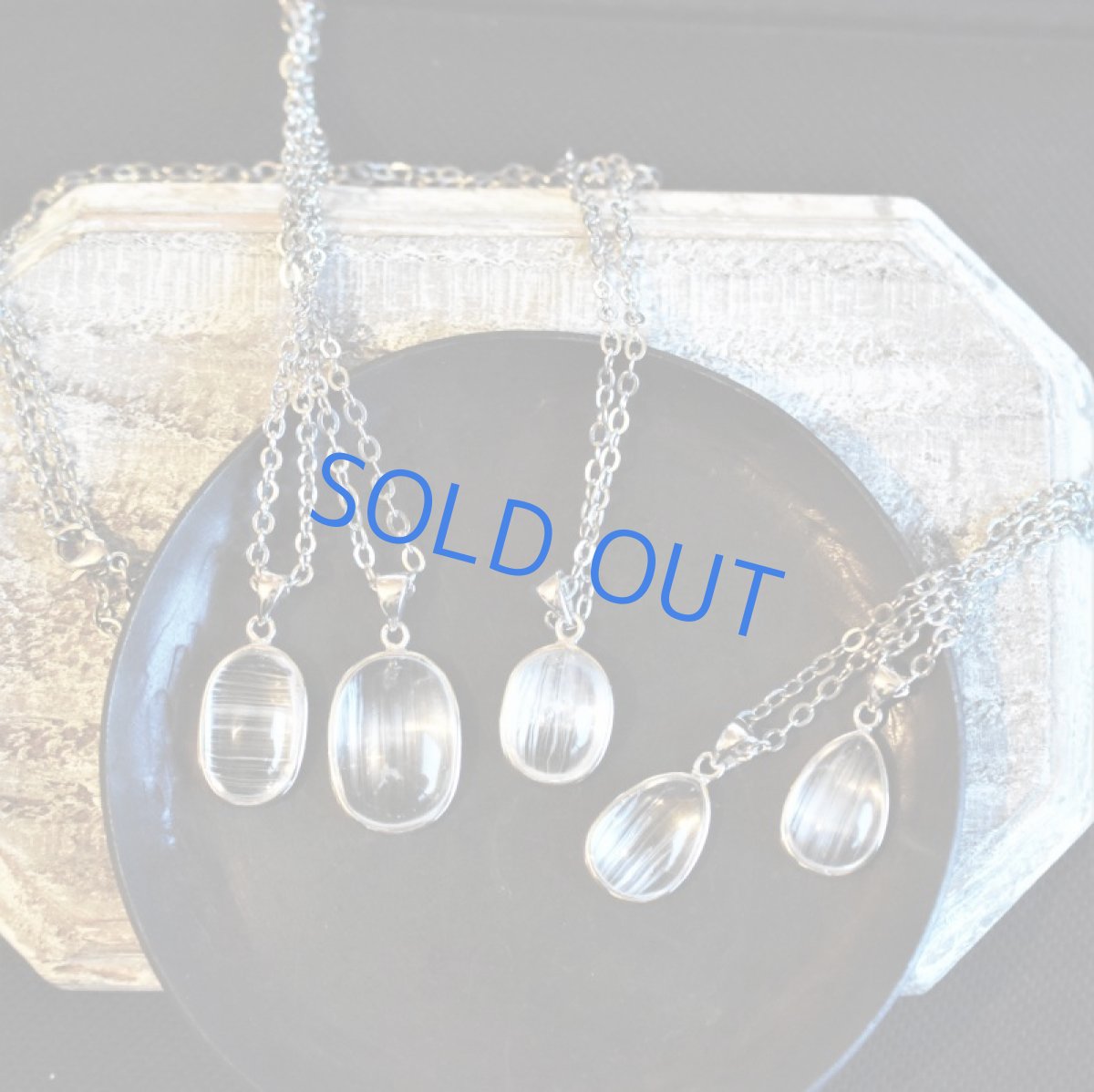 画像9: 【1点もの・D】超希少! マダガスカル産 キャッツアイホワイトトパーズ ペンダント サージカルステンレス約50cmネックレス (9)