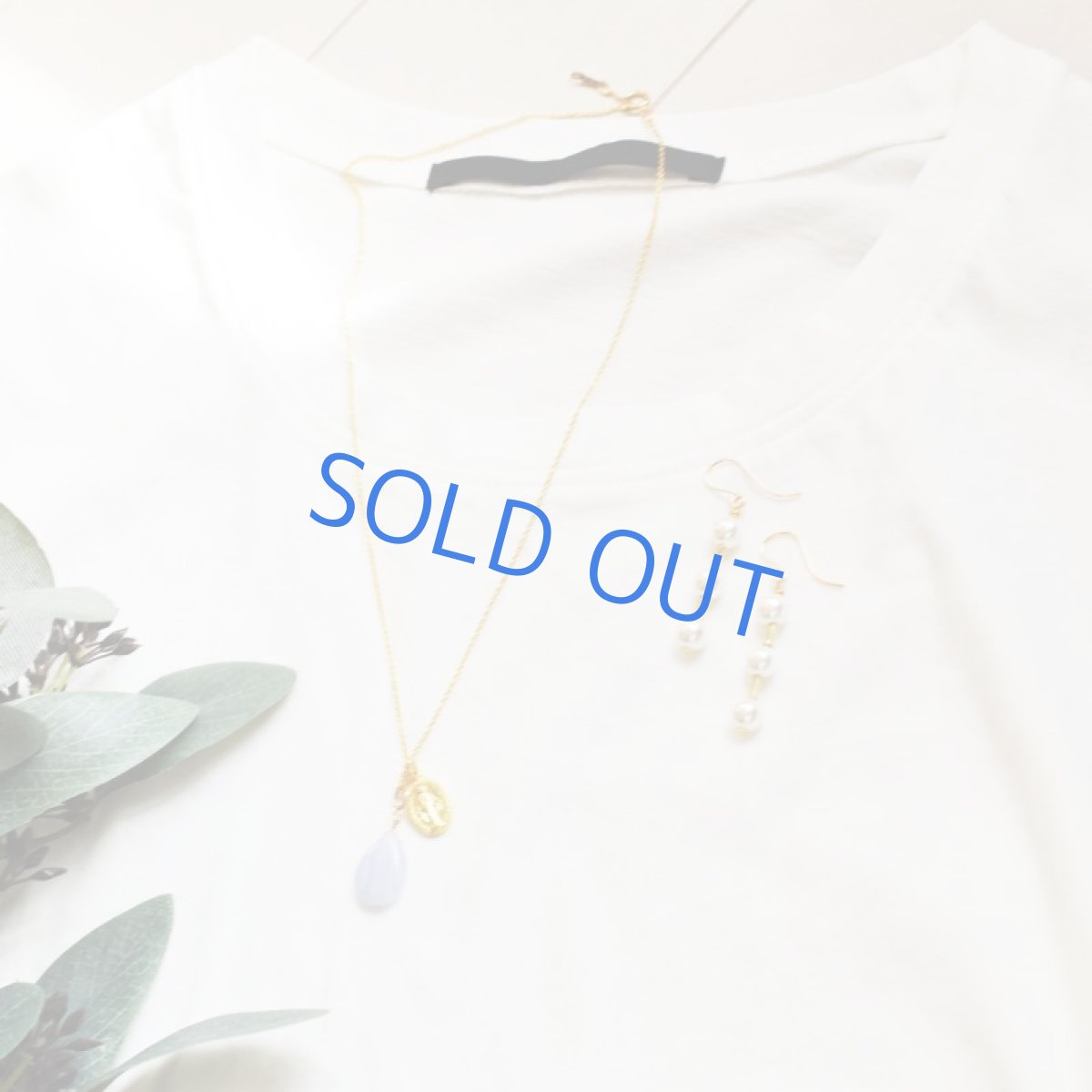 画像5: 【イヤリング変更可・限定数のみ】シェルパール 3連ライン 14KGFピアス  (5)