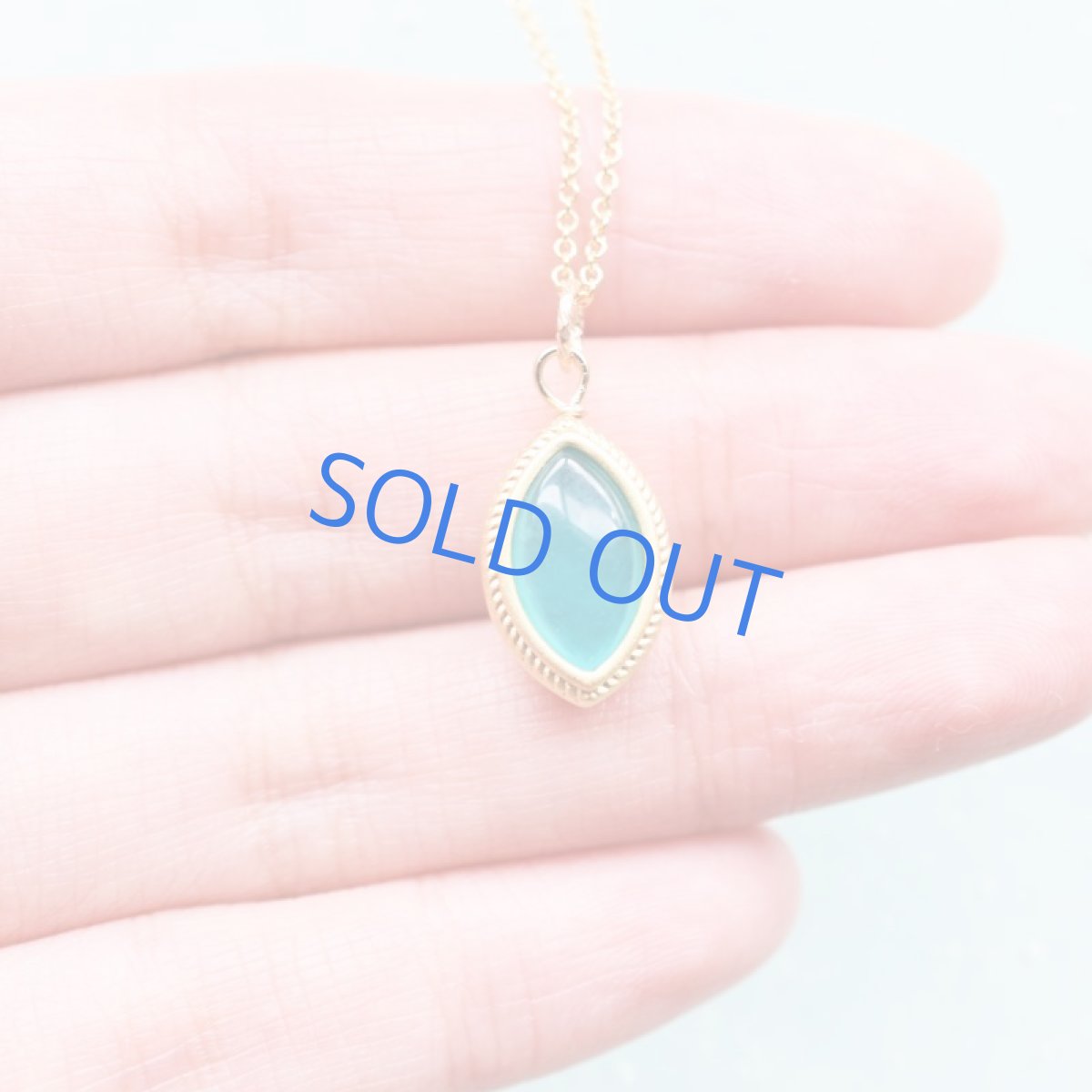 画像7:  【残り1】ネオンブルーアマゾナイト マーキス フレーム 14KGF40cmネックレス (7)