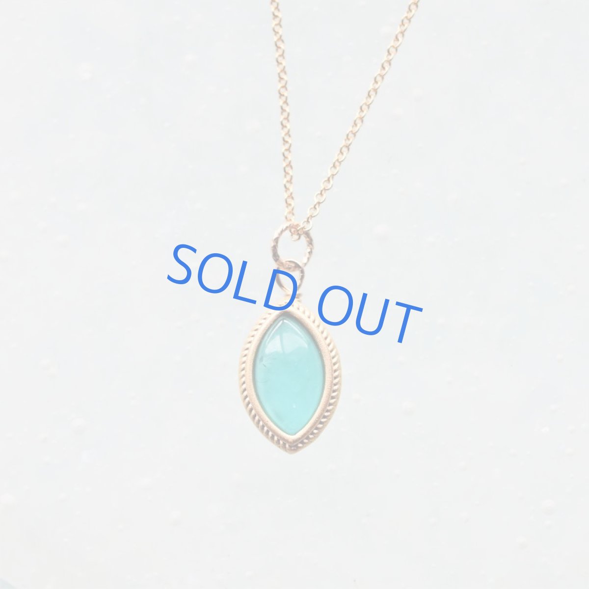 画像5:  【残り1】ネオンブルーアマゾナイト マーキス フレーム 14KGF40cmネックレス (5)