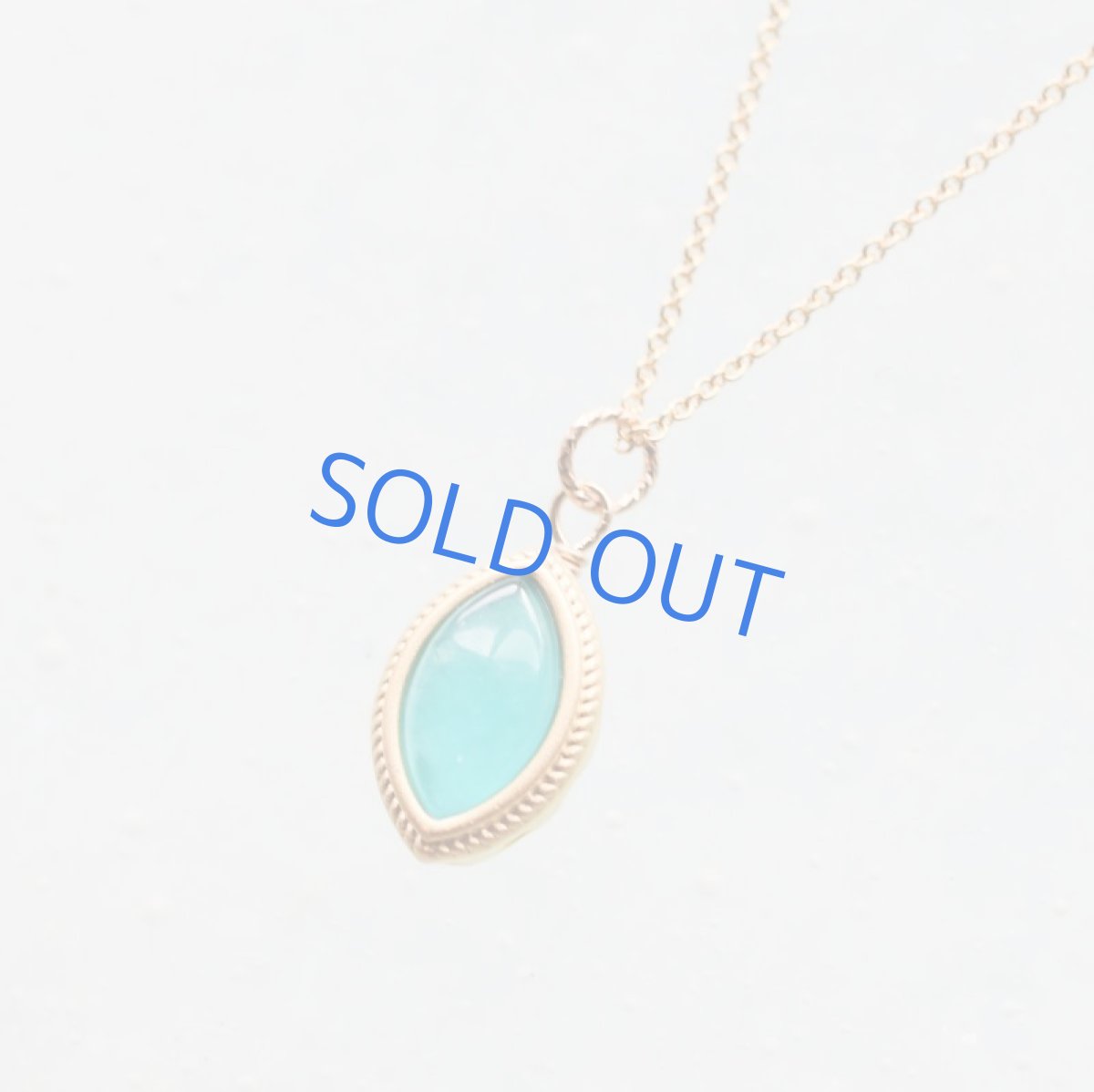 画像2:  【残り1】ネオンブルーアマゾナイト マーキス フレーム 14KGF40cmネックレス (2)