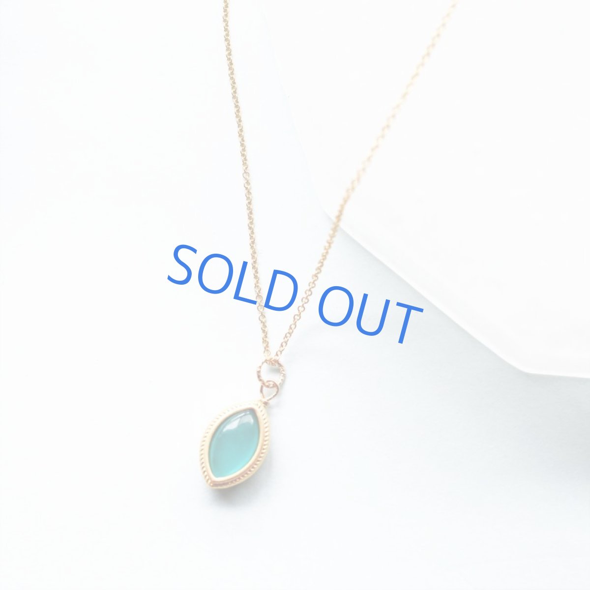 画像6:  【残り1】ネオンブルーアマゾナイト マーキス フレーム 14KGF40cmネックレス (6)