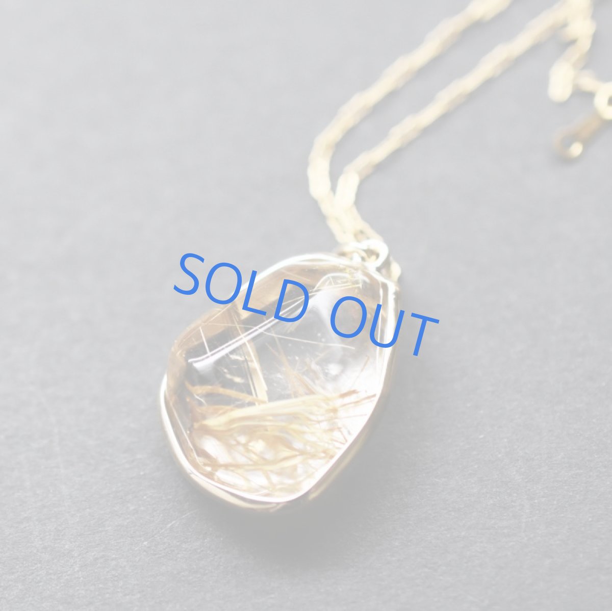 画像2: 【1点もの・E】タイチン ゴールドルチル フレームペンダント 14kgfネックレス50cm  (2)