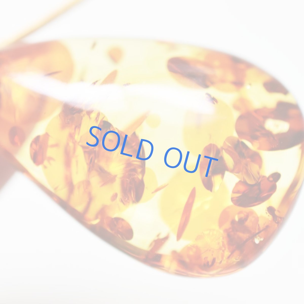 画像3:  【1点もの】超大粒! クラックアンバー 革コード約80cmネックレス (3)