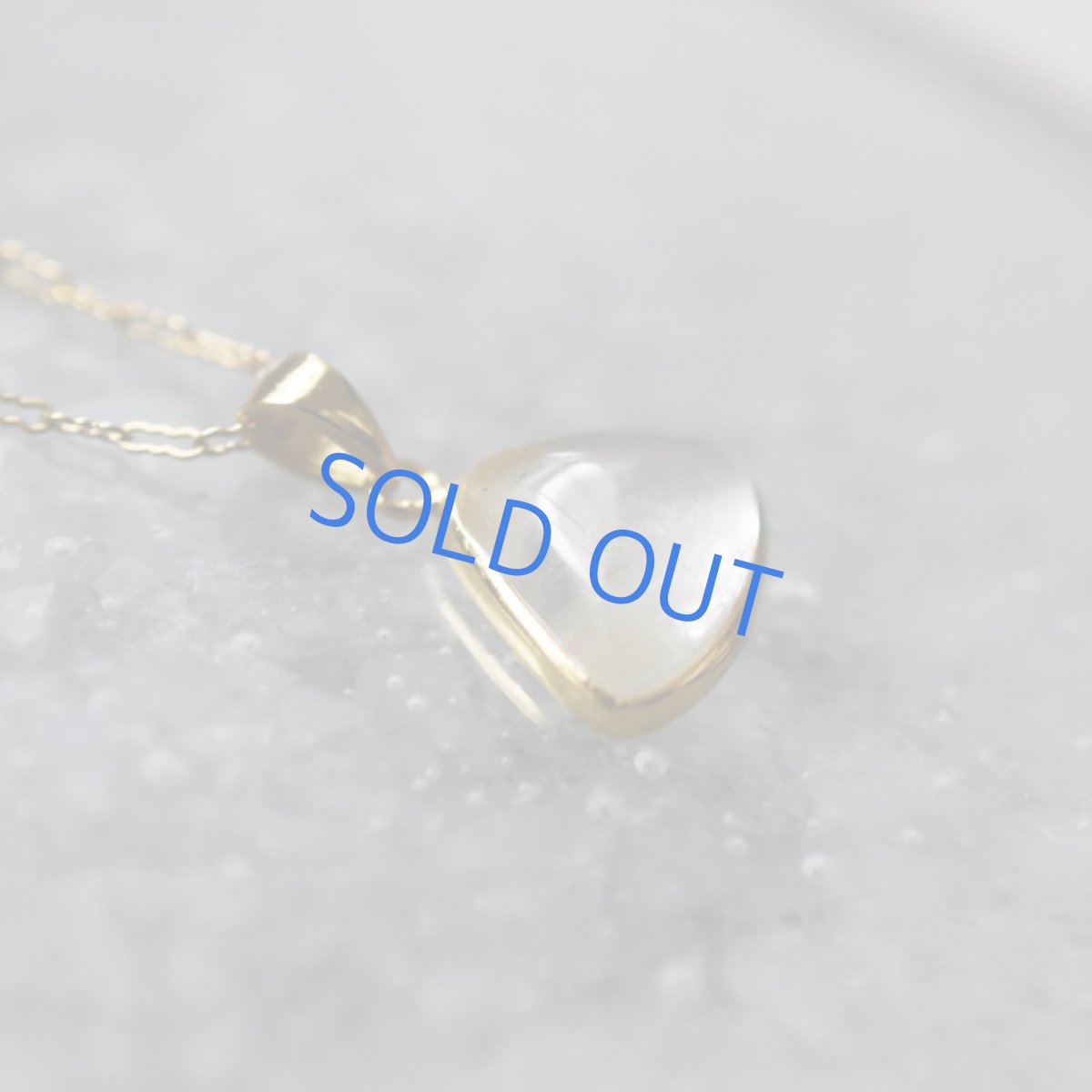 画像3:  【1点もの・サンカクC】希少! リビアンデザートグラス ペンダントネックレス 14KGFネックレス50cm (3)