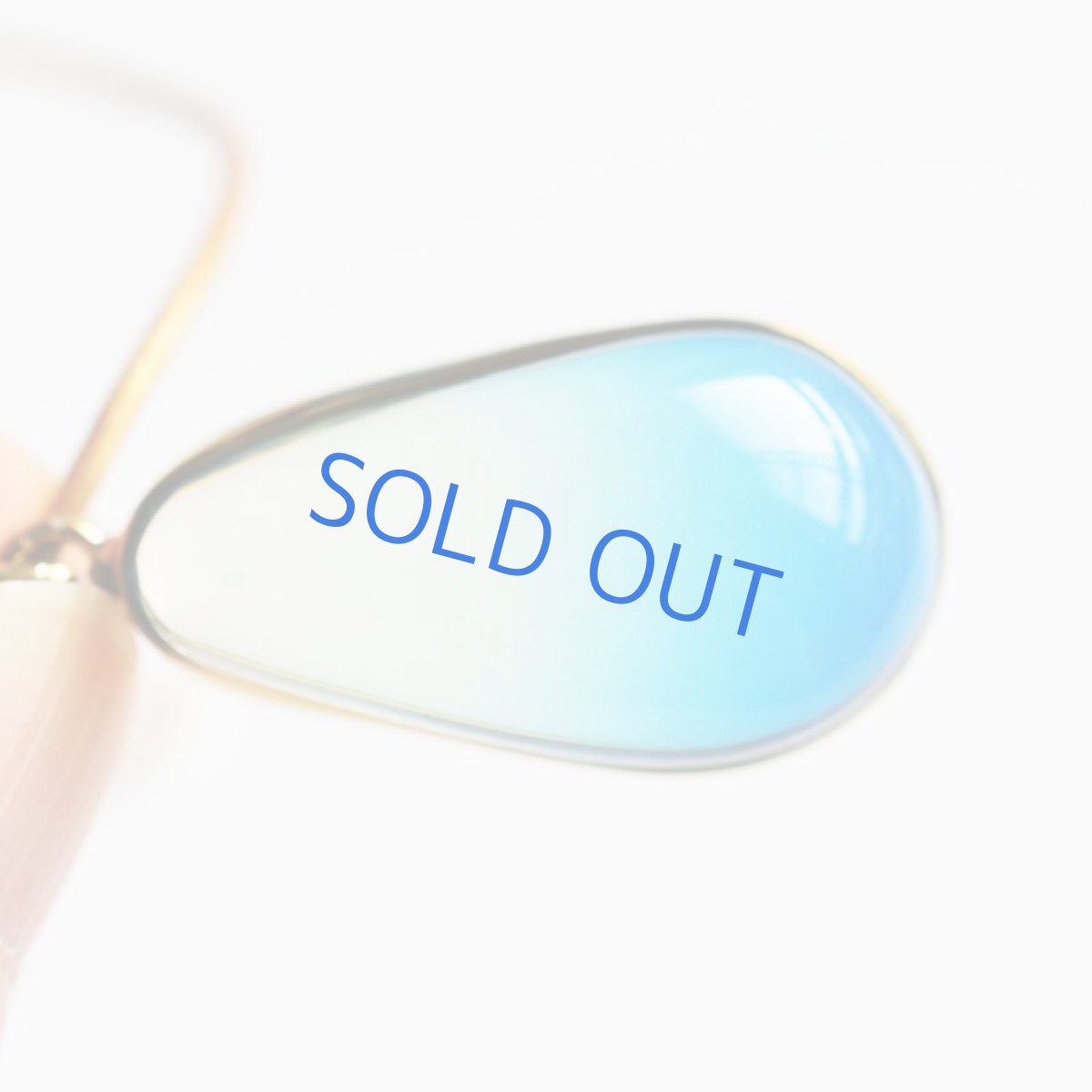 画像3: 【限定1・B】超希少石! 海を閉じ込めた バイカラー イエロー×ブルーカラーアンバー ゴールドカラー牛革コード ロングネックレス 約85cm (3)