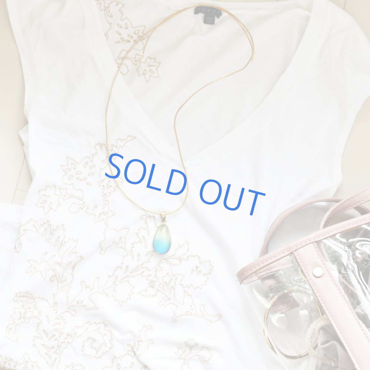 画像8: 【限定1・F】超希少石! 海を閉じ込めた バイカラー イエロー×ブルーカラーアンバー ゴールドカラー牛革コード ロングネックレス 約85cm (8)