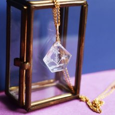 画像5: 【限定数のみ・エーデルワイスお花】切子細工彫刻　クリスタル(水晶)　スライスカット　サージカルステンレスネックレス50cm (5)