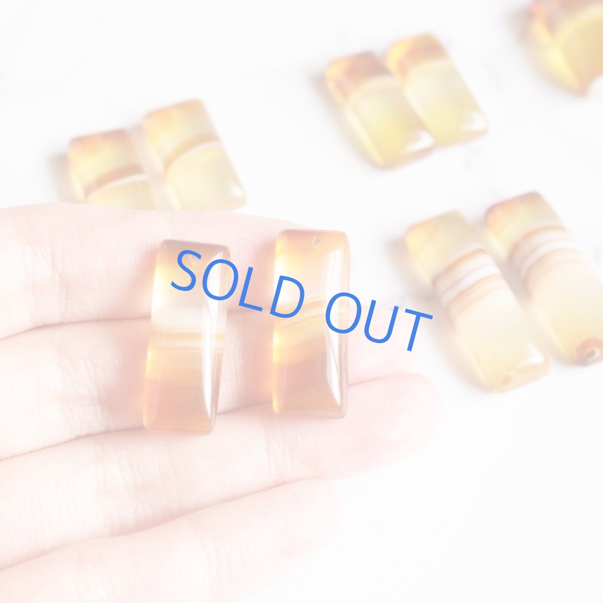 画像5: 【残りEのみ】キャラメル バンデッドアゲート(縞瑪瑙) サージカルステンレスピアスフック  (5)